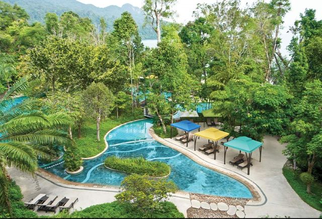 Square Cabana — Breslow Design & Build