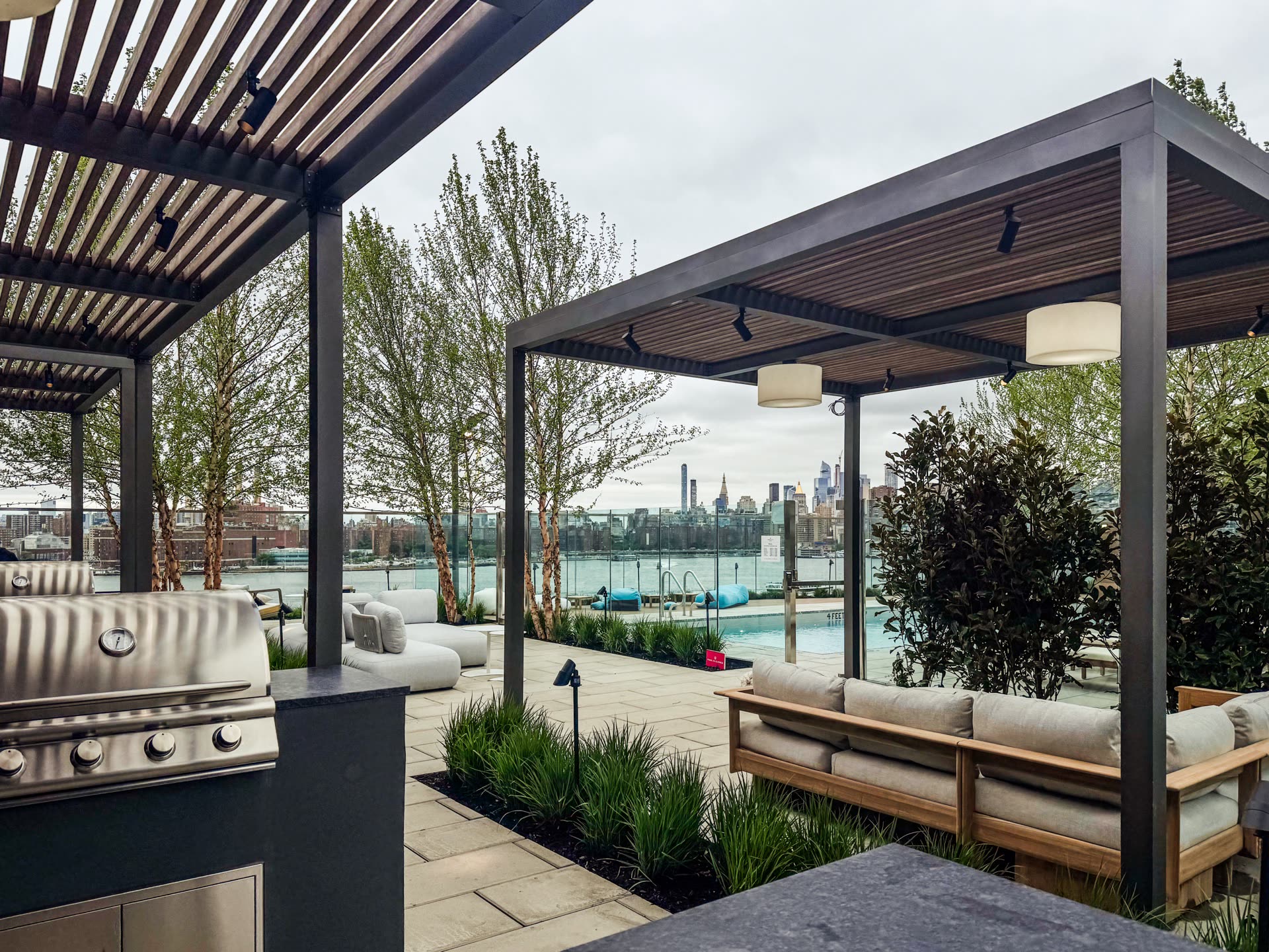 Urban Top Brooklyn NY — Motorized Louvered Roof detail
