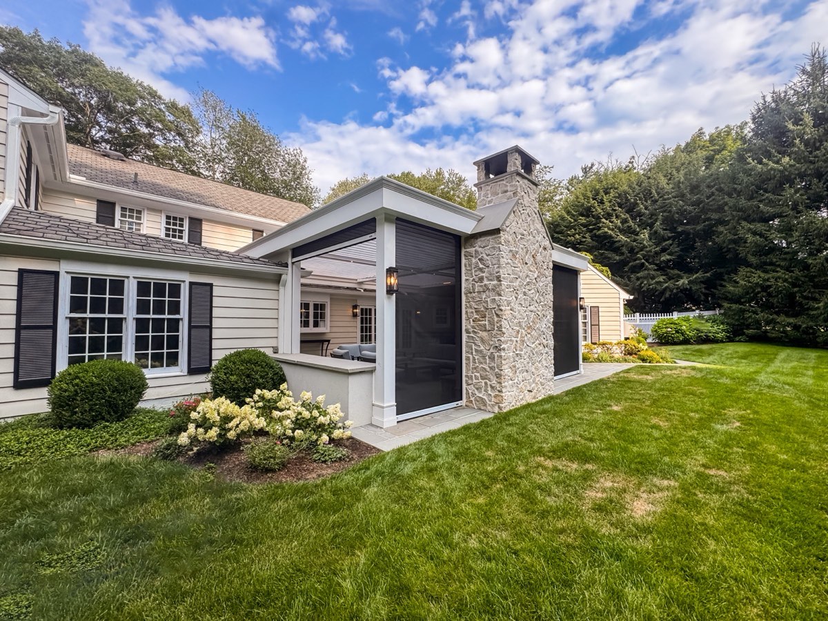 Custom transitional R-Blade louvered roof — Armonk, NY