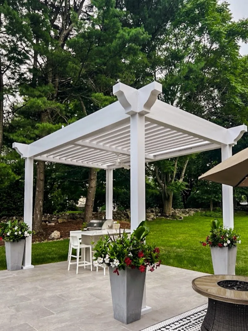 Classic colonial style pergola