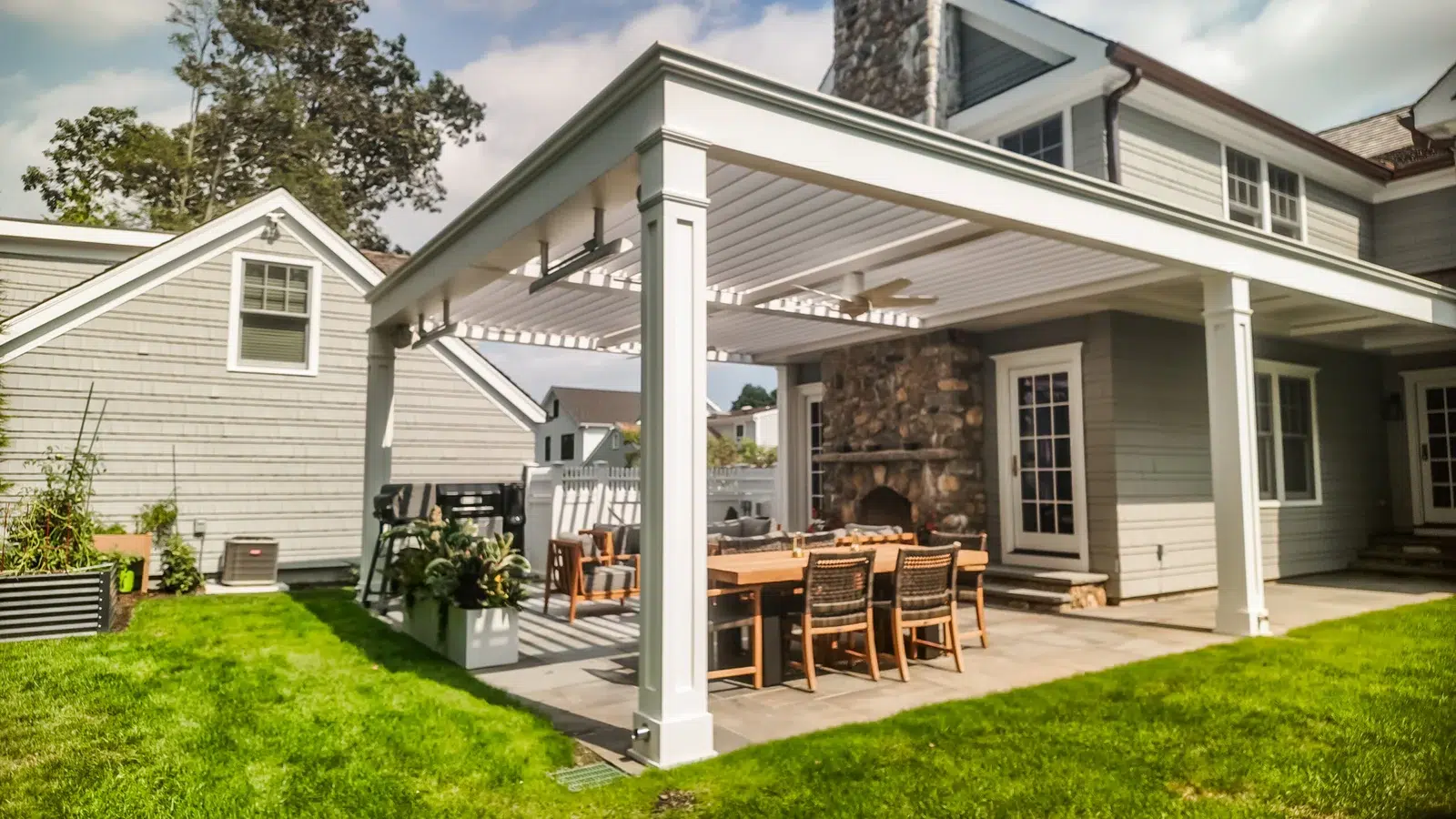 CT/NY transitional pergola installation