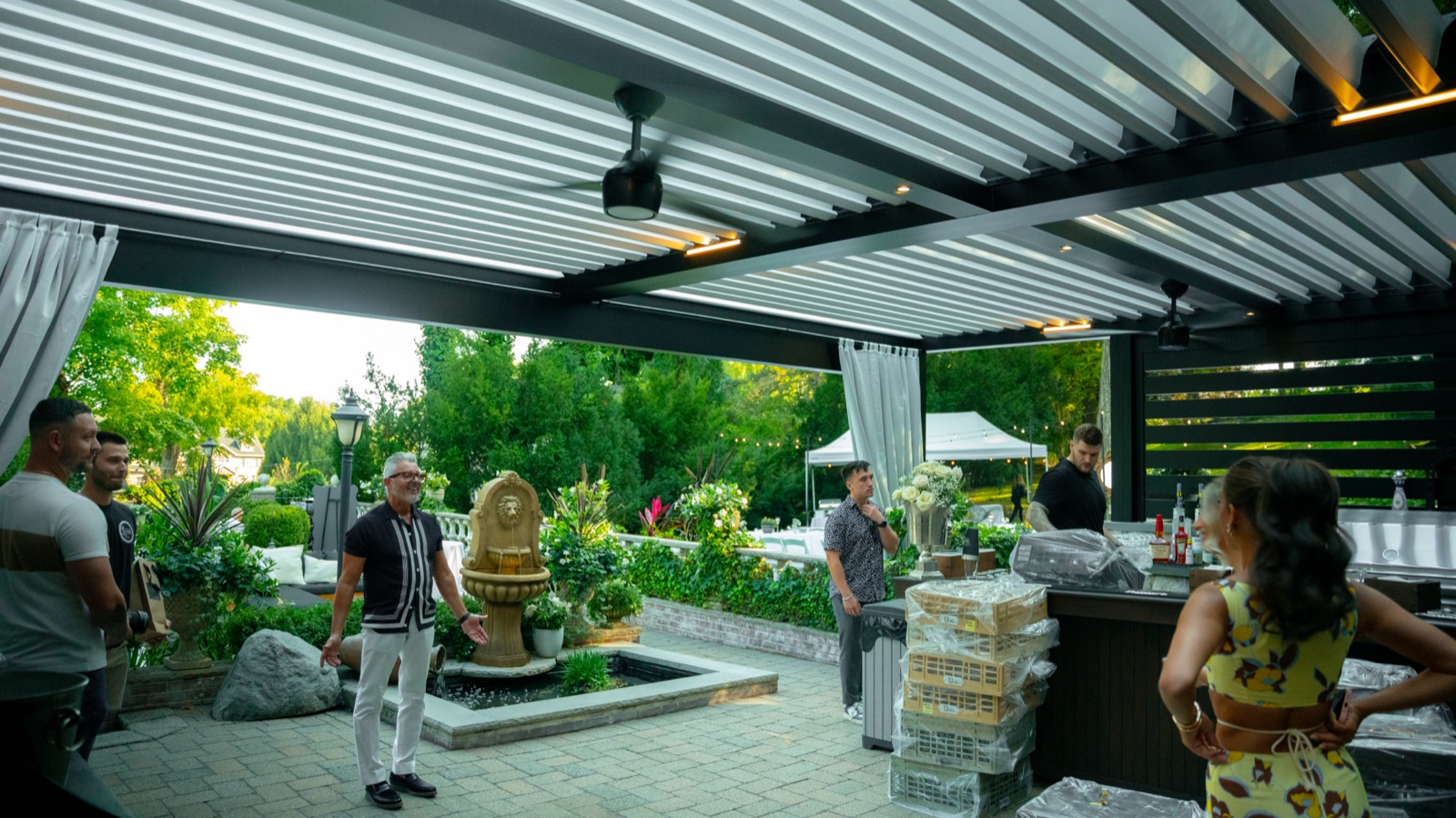 Breslow modern motorized louvered roof build, East Hanover, NJ