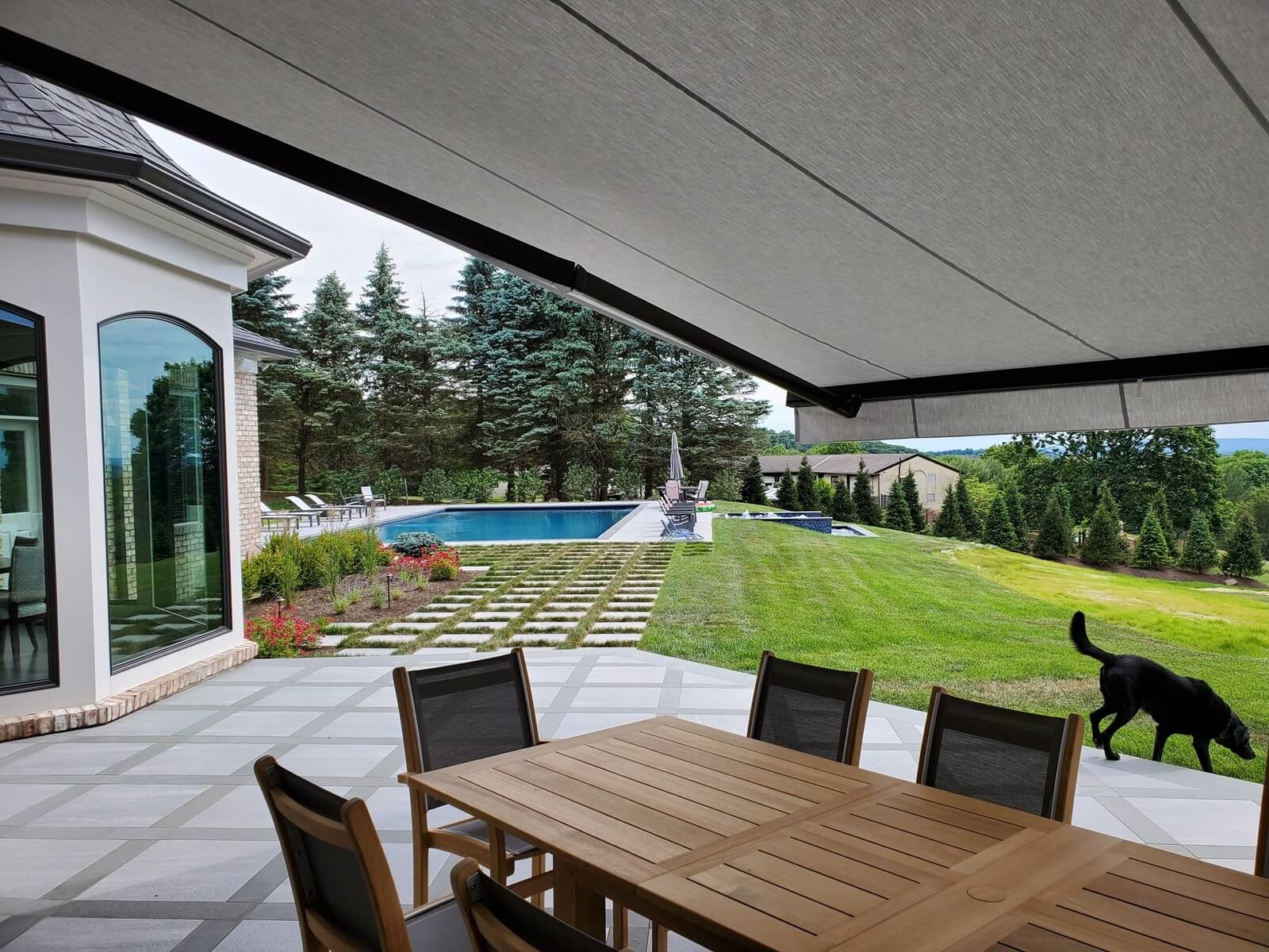 Retractable-Awnings-1
